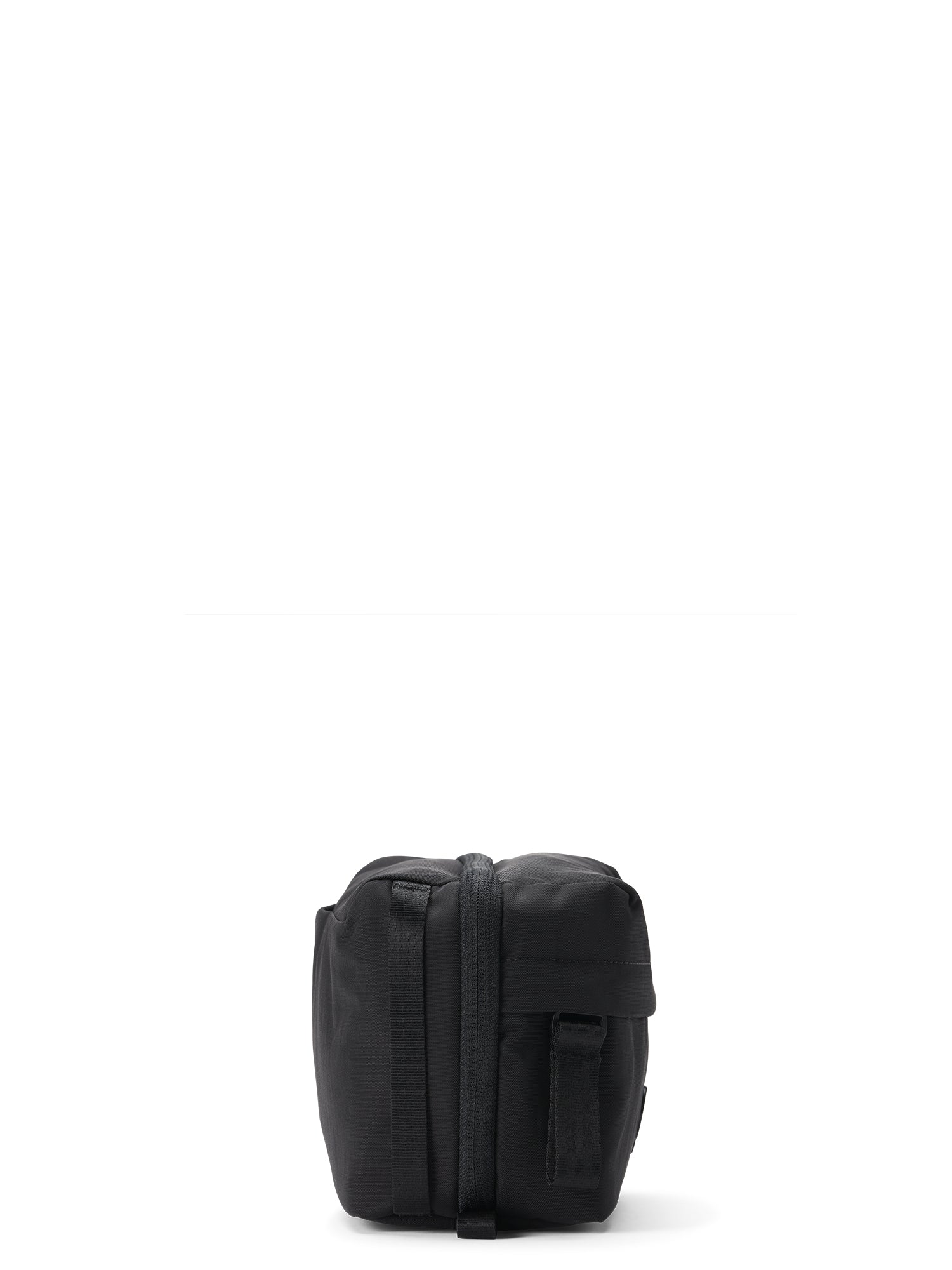 pinqponq-Washbag-Crinkle-Black-side
